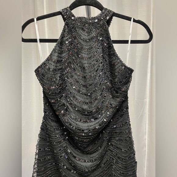 Lulus Glowing Entrance Black Sequin Sleeveless Halter Mini Dress NWT | Large - Picture 2 of 7